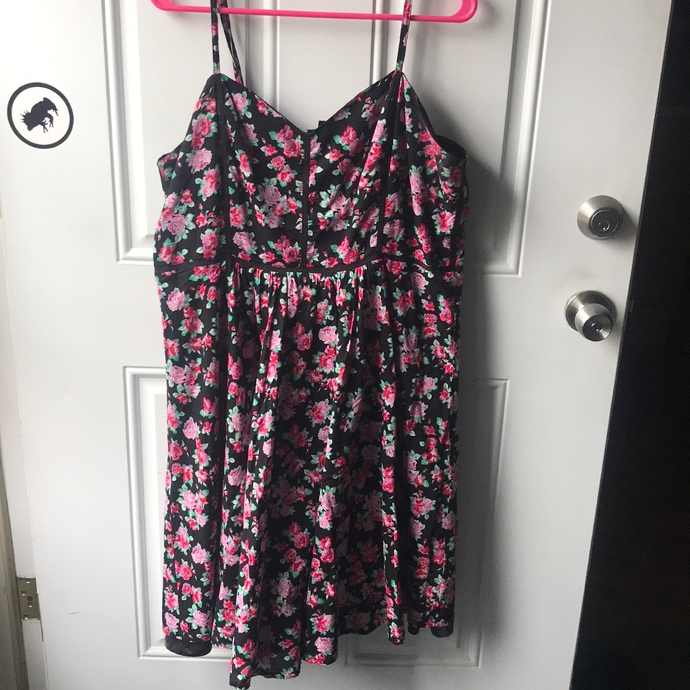 City Chic size L or 20w floral dress